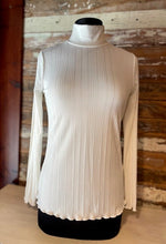 Load image into Gallery viewer, Long Sleeve Mock Turtleneck Top