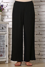 Load image into Gallery viewer, Wide Leg Pleated Pants
