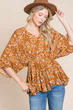 Load image into Gallery viewer, Half Sleeve Aztec Print Top - Camel
