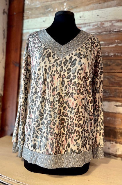 Long Sleeve Leopard Print Top