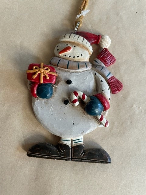 Snowman with Gift Ornament
