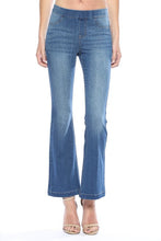 Load image into Gallery viewer, Med Wash Mid Rise Pull-On Flare Jean
