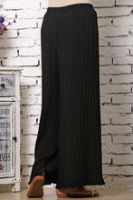 Load image into Gallery viewer, Wide Leg Pleated Pants
