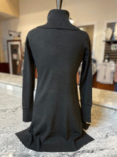 Load image into Gallery viewer, Classic Knit Tunic - Black
